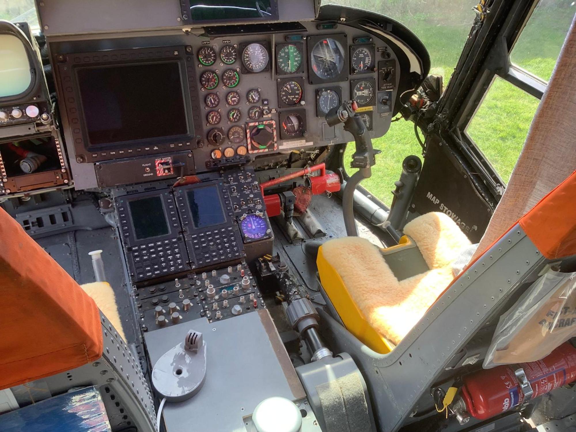 Haelarcher Helicopter Glamping 赫尔斯顿 外观 照片
